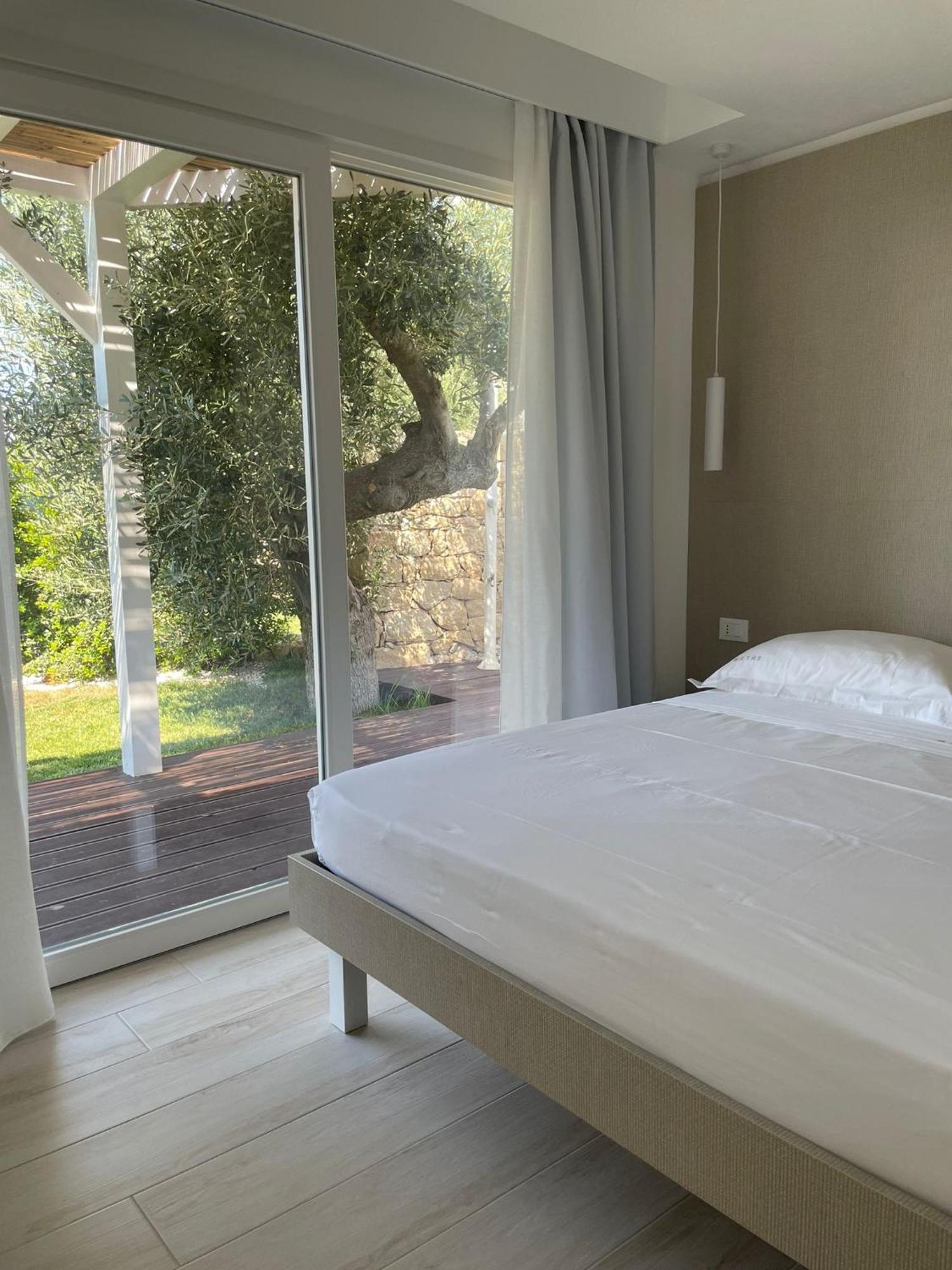 Methe Bed and Breakfast Lizzano  Buitenkant foto