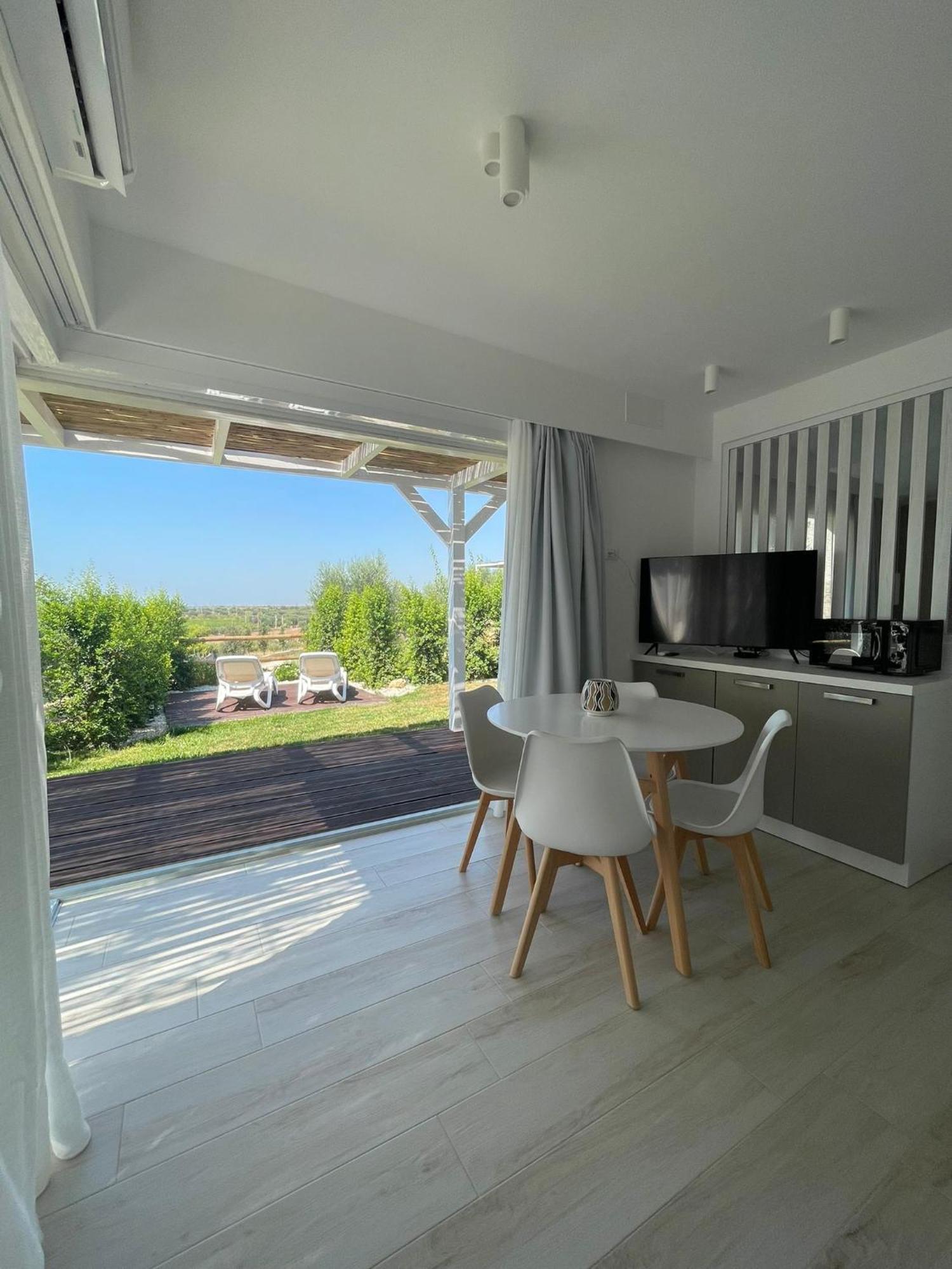 Methe Bed and Breakfast Lizzano  Buitenkant foto